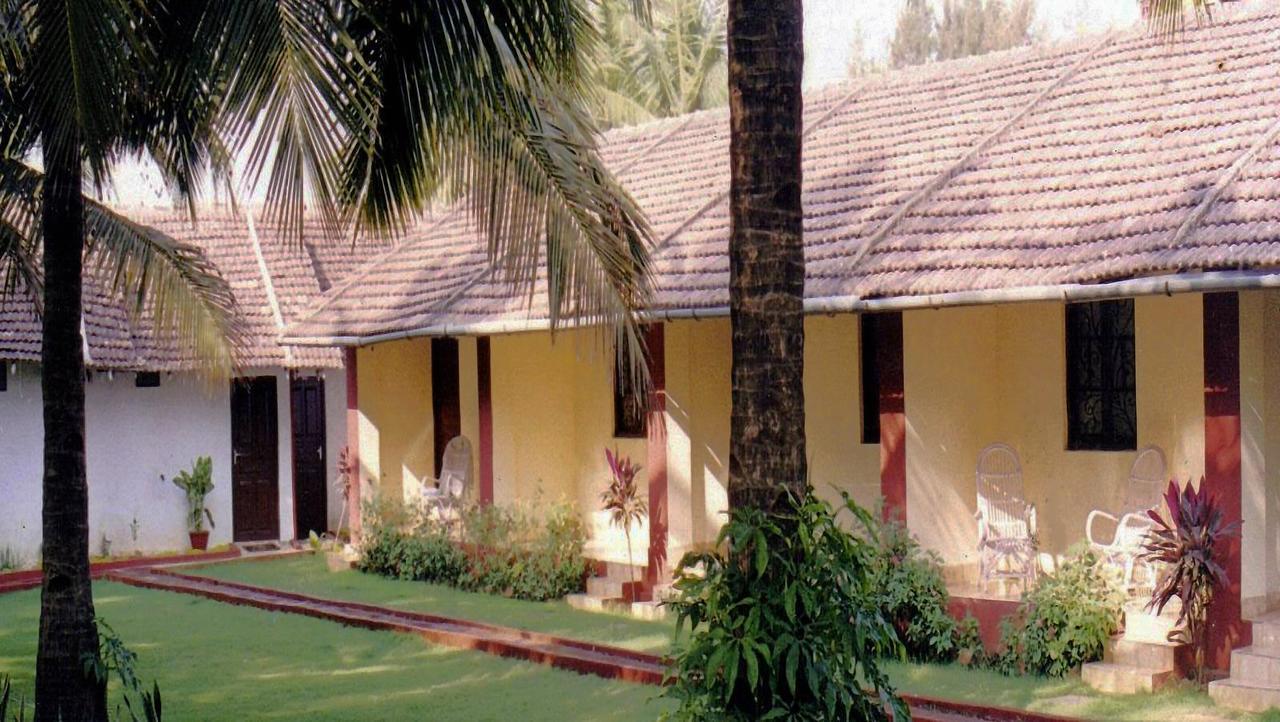 Lamour Beach Resort Benaulim Exterior photo